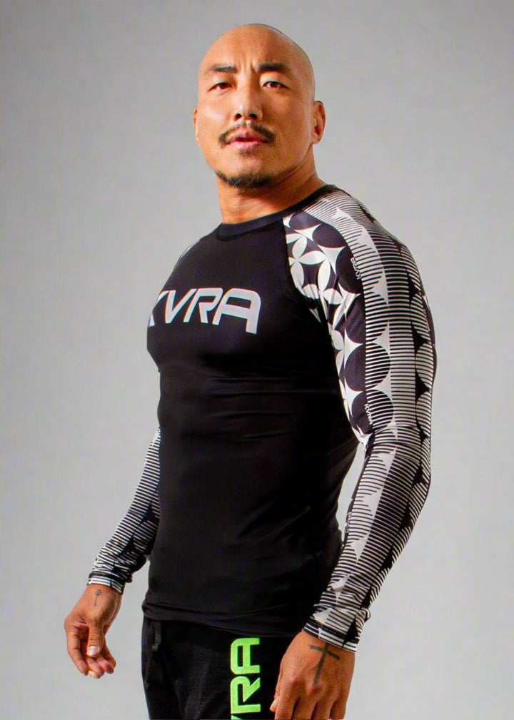 BJJ rash guard side